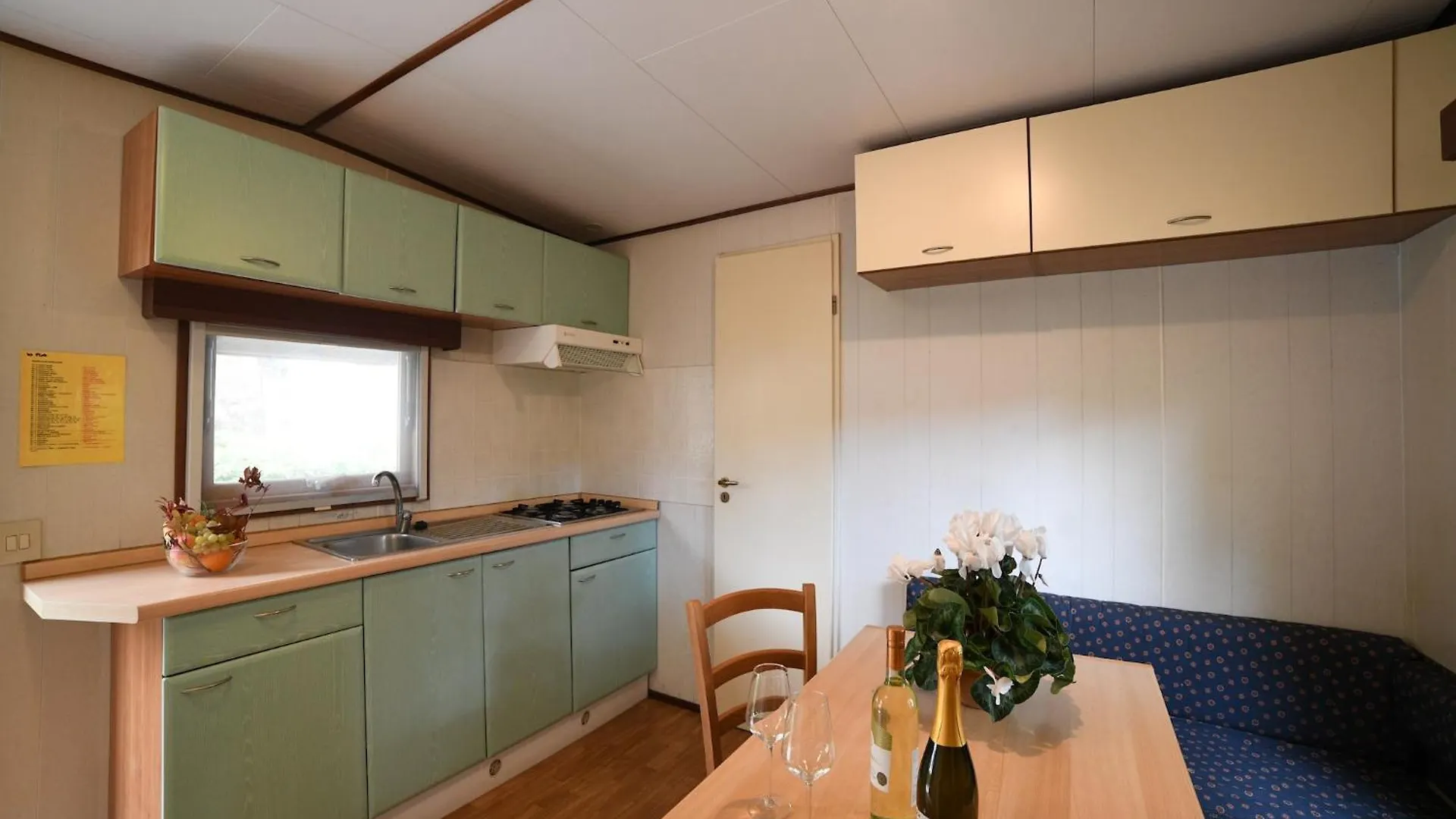 Mobile Home In Ferienresidenz Mit Pool Villanova d'Albenga Holiday home